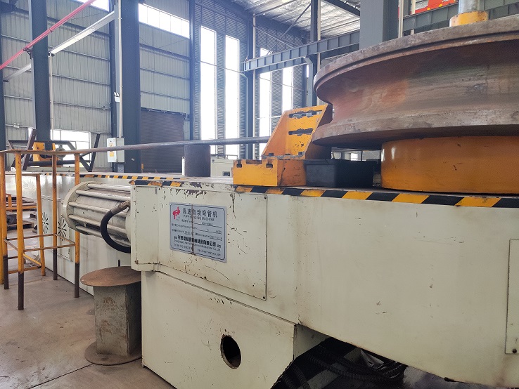 高速自动弯管机